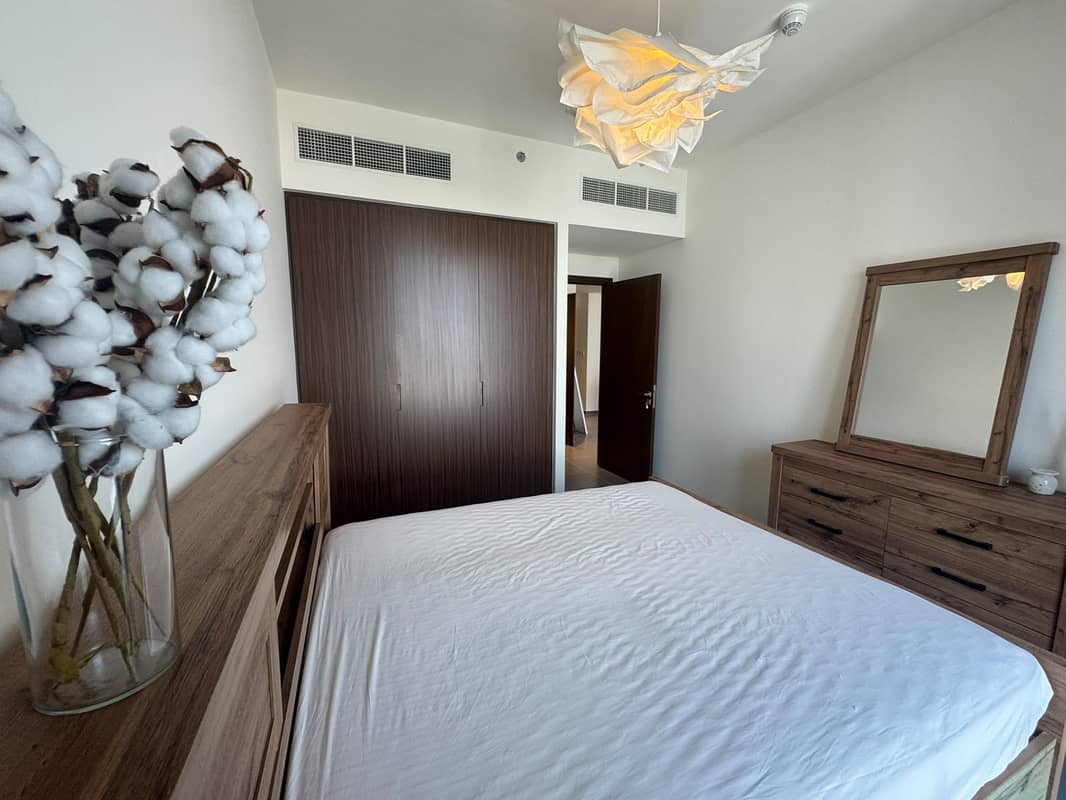 1 Bedroom Apartment, Creek Edge Tower 1 photo 2