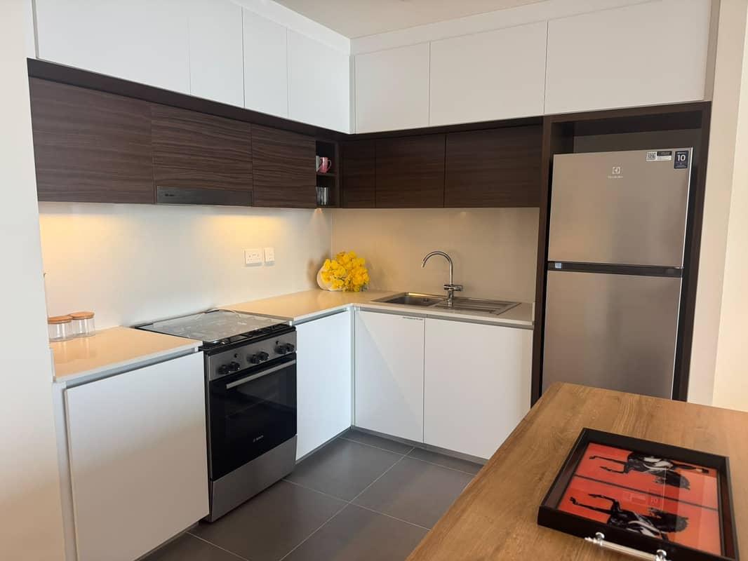 1 Bedroom Apartment, Creek Edge Tower 1 photo 9